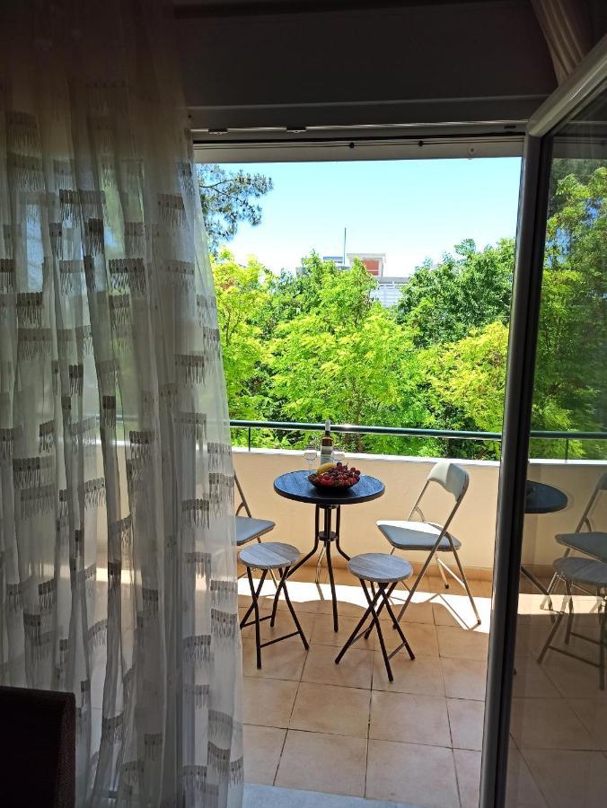 1 Bedroom Apartment In Nea Kallikrateia Exterior photo