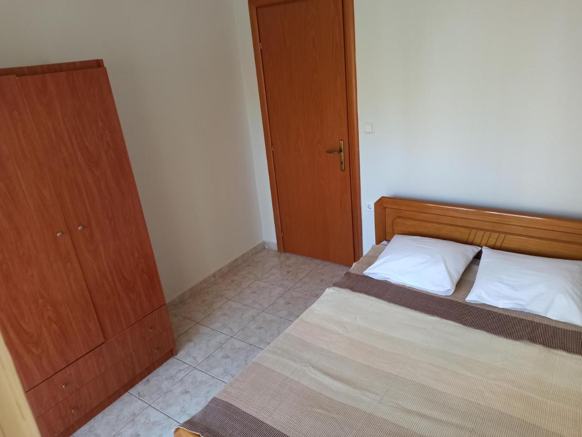 1 Bedroom Apartment In Nea Kallikrateia Exterior photo